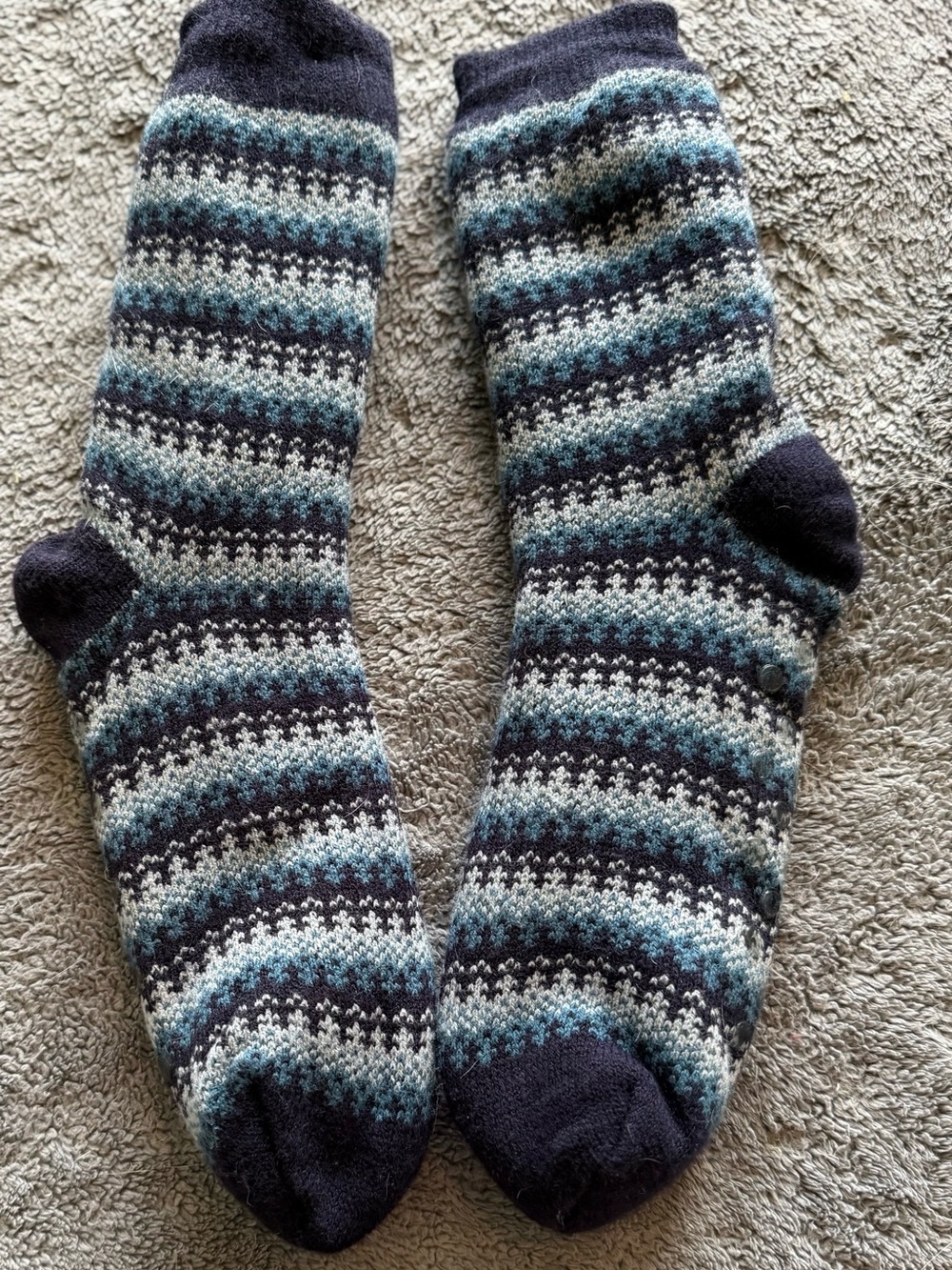 Women’s Fleece lined Patterned Cozy Crew Socks - Navy, Light Blue & Gray